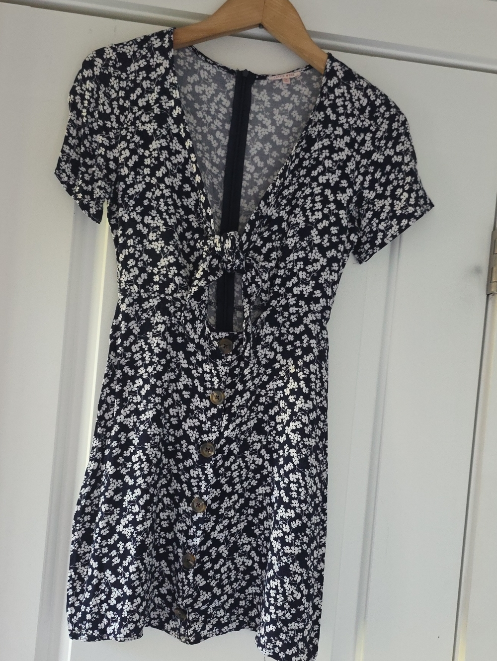 Lottie Moss Floral Tie-Front Short Sleeve Dress - Navy & White